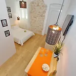 Guverna New Апартаменты *