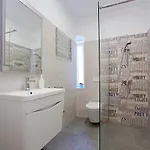 Апартаменты Guverna New