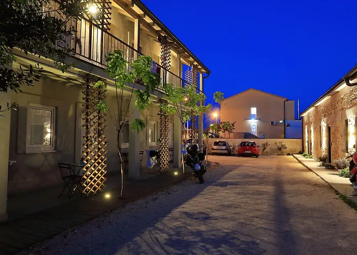 Guverna New Apartment Zadar