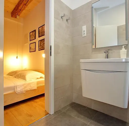 Apartment Guverna New