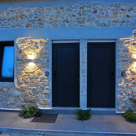 Guverna New Apartmán