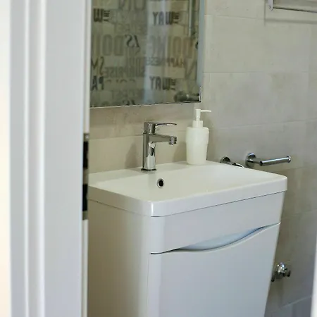 Guverna New Apartmán Zadar