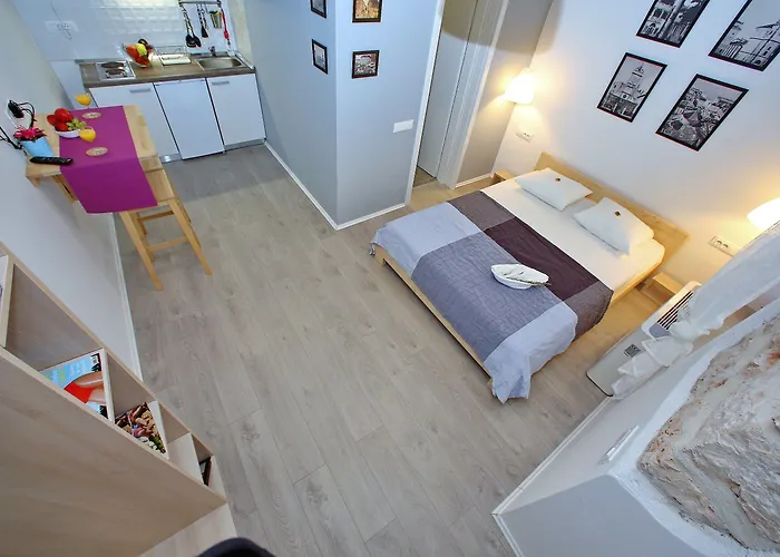 卜维娜新城公寓