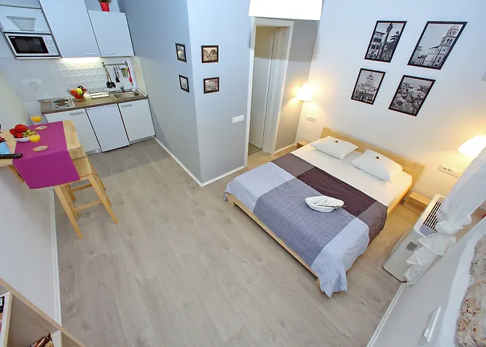 卜维娜新城公寓