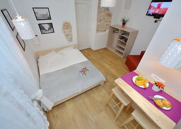 卜维娜新城公寓 公寓 *