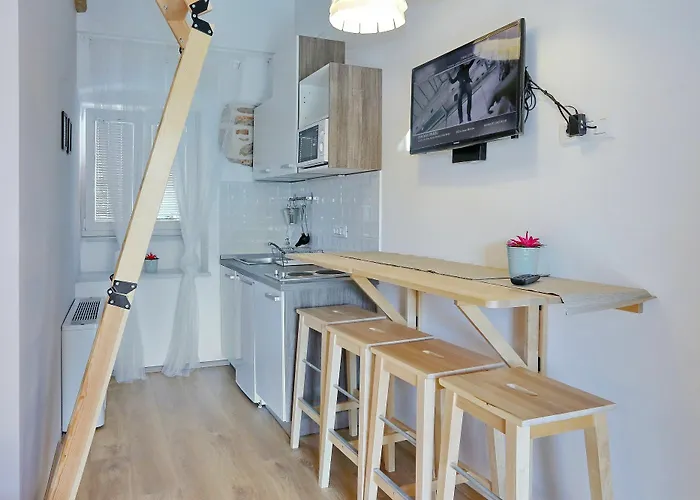 卜维娜新城公寓